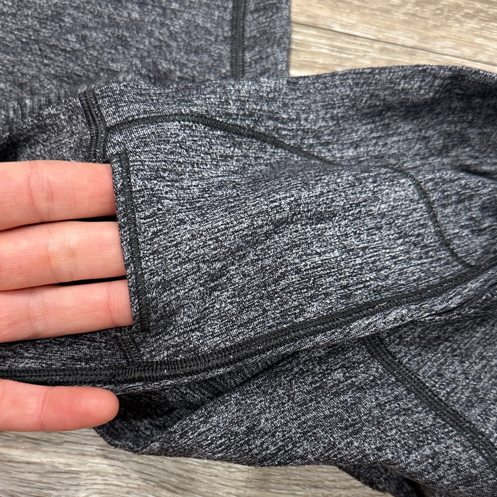 Lululemon Heather Grey Leggings - Picture 9 of 9